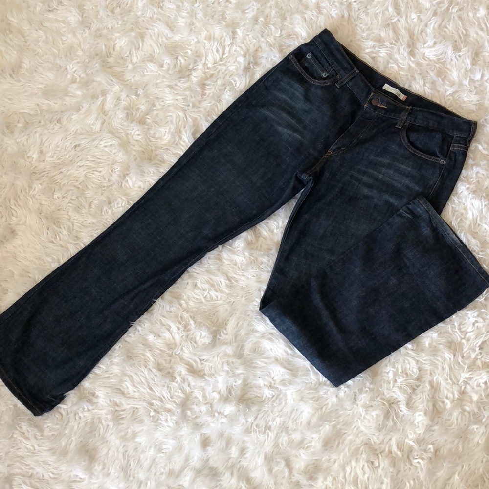 EUC Levi 515 bootcut jeans